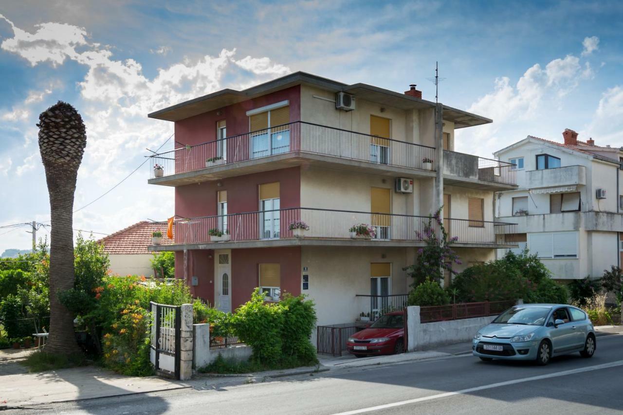 Apartments Pericic Podstrana Eksteriør bilde